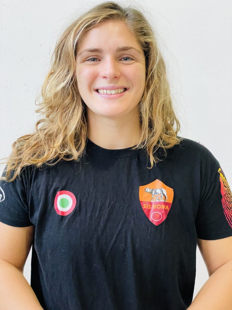 Ritratto di Giuditta Galardi con la divisa della SIS Roma